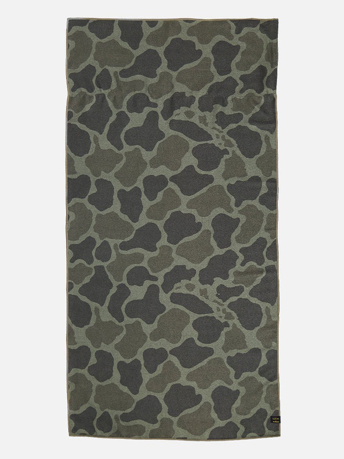 Slowtide Florence Packable Towel | OVERLAND