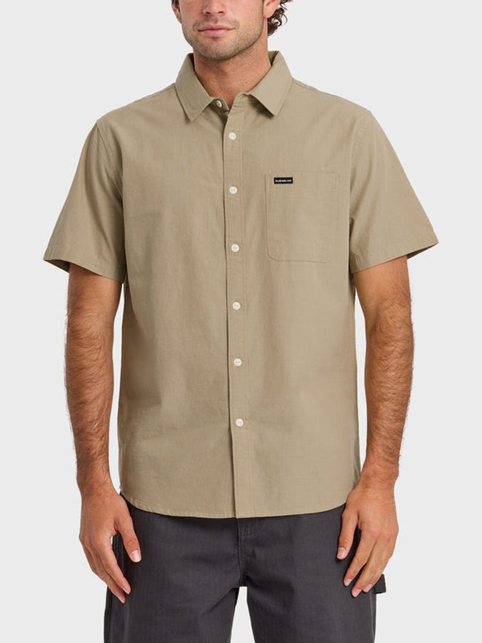 Quiksilver Shore Break Short Sleeve Buttondown Shirt Spring 2026 | SENECA ROCK (SRO