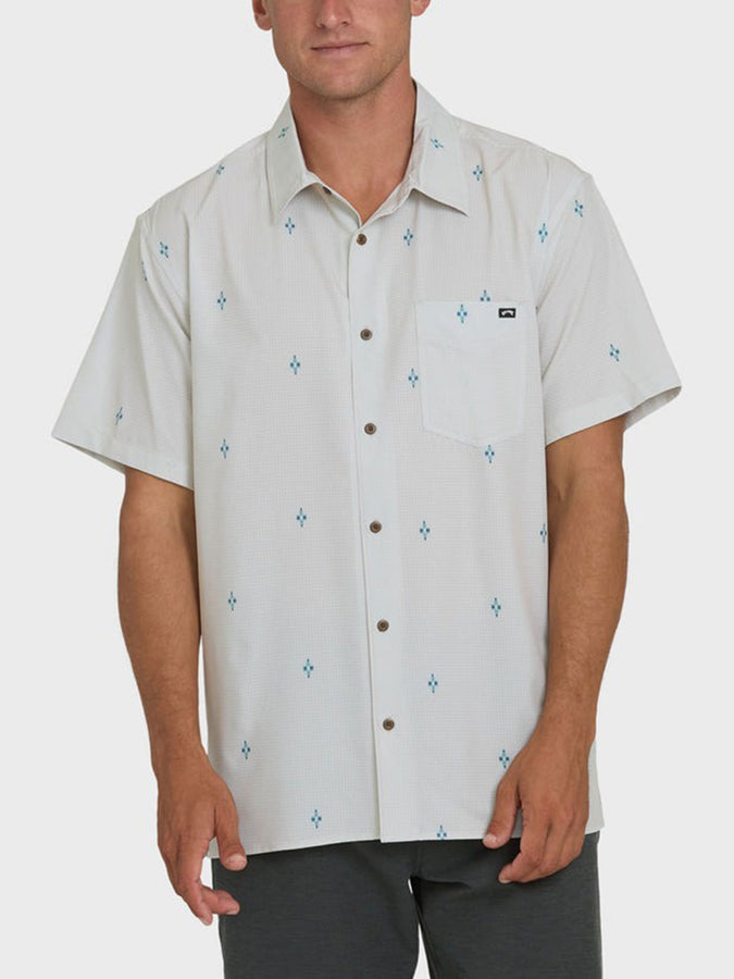 Billabong Adiv Surftrek Perf S/S Buttondown Shirt Summer 2026 | OATMEAL (OAT1)