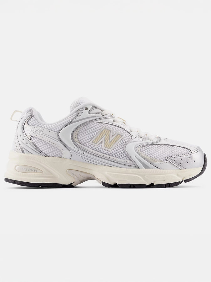 New Balance 530 Silver Metallic/Linen Shoes Fall 2025 | SILVER METALLIC/LINEN