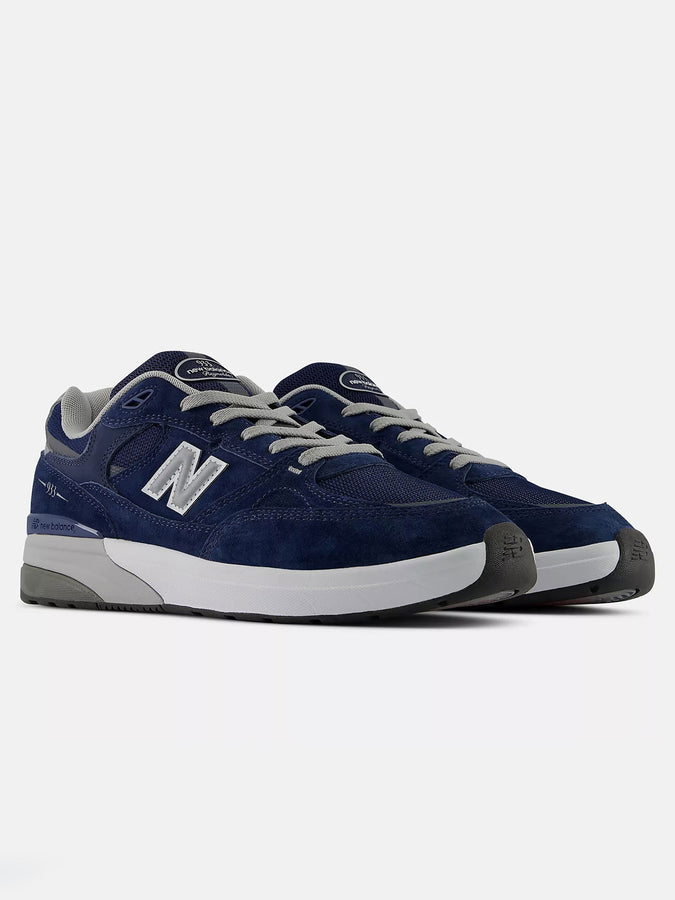 NB Numeric 933 Reynolds White/Navy Shoes Fall 2026 | NAVY/WHITE