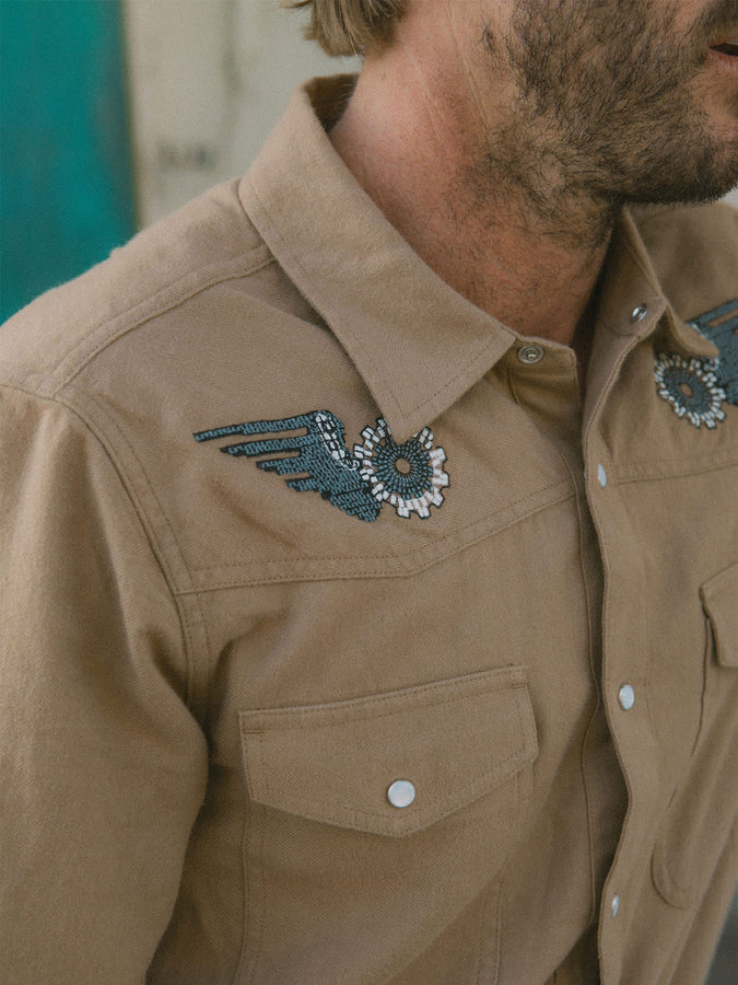 Brixton Waylon Lightweight Long Sleeve Buttondown Shirt Spring 2026 | KHAKI
