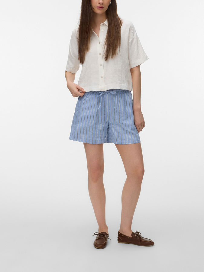 Vero Moda Linn Shorts Spring 2026 | CORNFLOWER BLUE STRIPES
