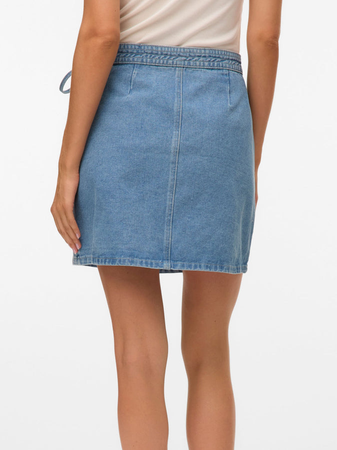 Vero Moda Liza Denim Wrap Skirt Spring 2026 | MEDIUM BLUE DENIM