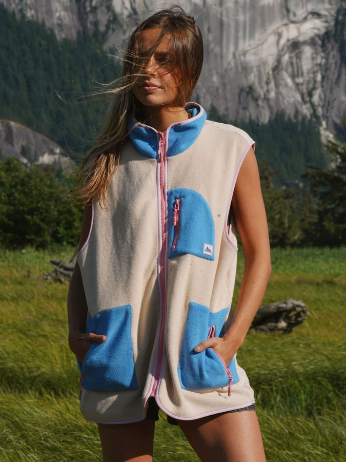 Notice The Reckless Overland Vest Spring 2026 | CREAM/BLUE/CORAL