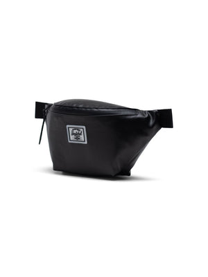 Herschel Seventeen Pack Weather Resistant Hip Bag