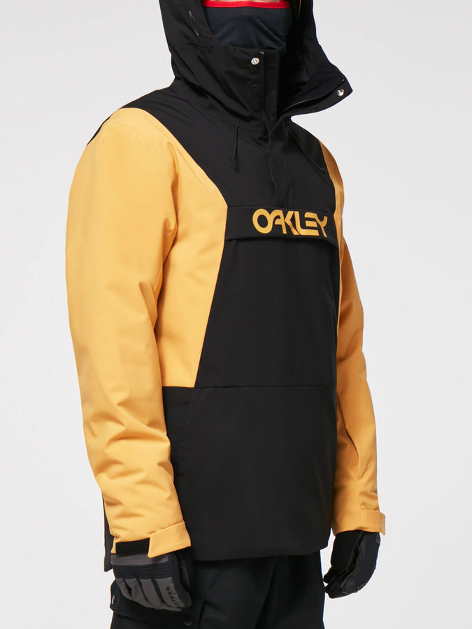 Oakley TNP Insulated Anorak Snowboard Jacket | BLACKOUT/PURE GOLD (9EI)