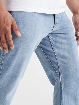 Duer Performance Relaxed Tapered Jeans