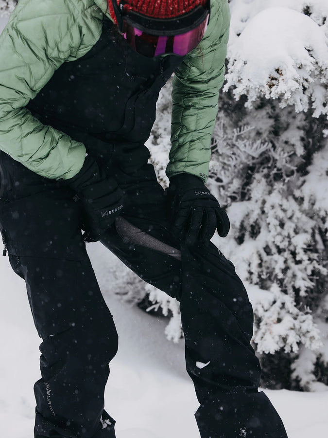 Burton [ak] GORE-TEX Kimmy Snowboard Overall 2024 | TRUE BLACK (001)