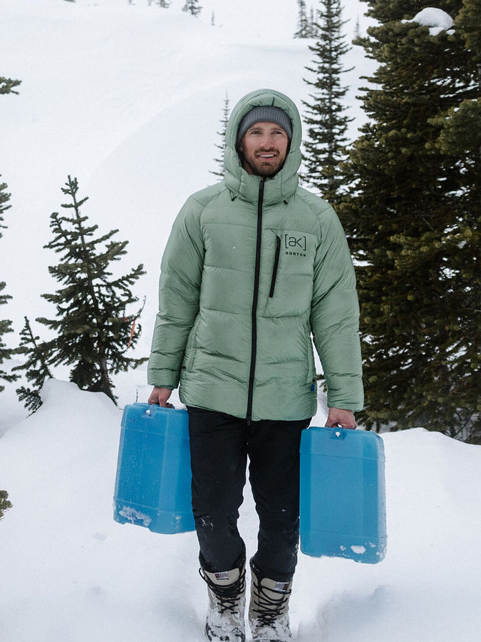 Burton [ak] Expedition Down Snowboard Jacket 2024 | HEDGE GREEN (301)
