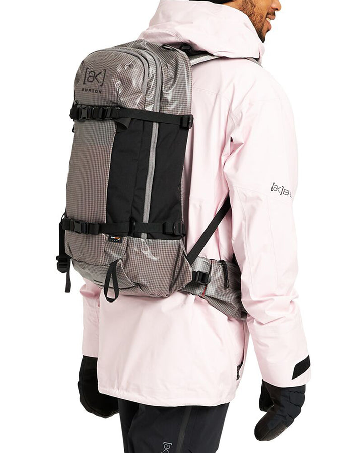 Burton [ak] Dispatcher 25L Snowboard Backpack 2024 | SHARKSKIN (020)