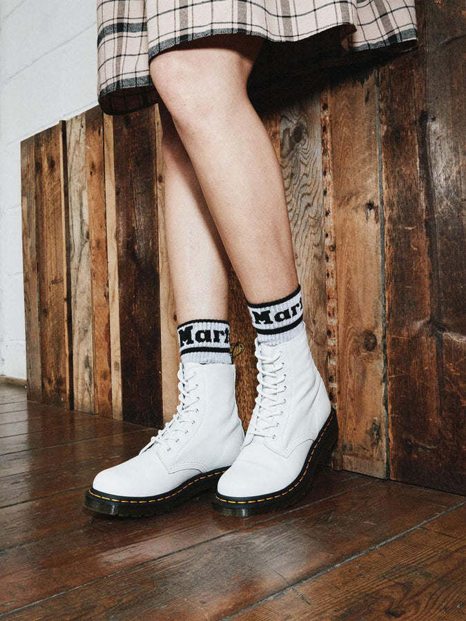 Dr. Martens 1460 Pascal Virginia Leather Boots | OPTICAL WHITE