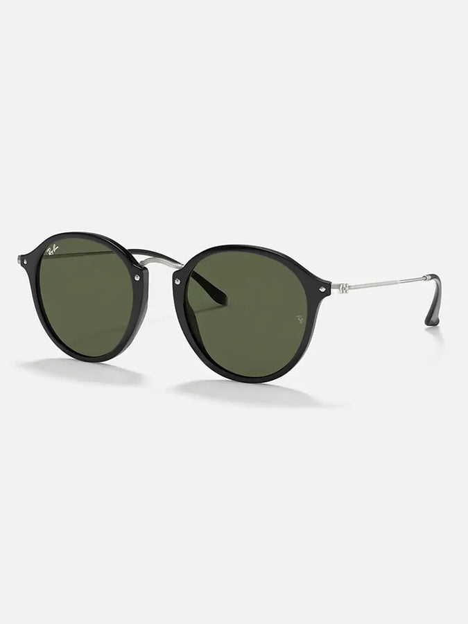 Ray-Ban Round Fleck Black/G-15 Green Sunglasses | BLACK/G-15 GREEN