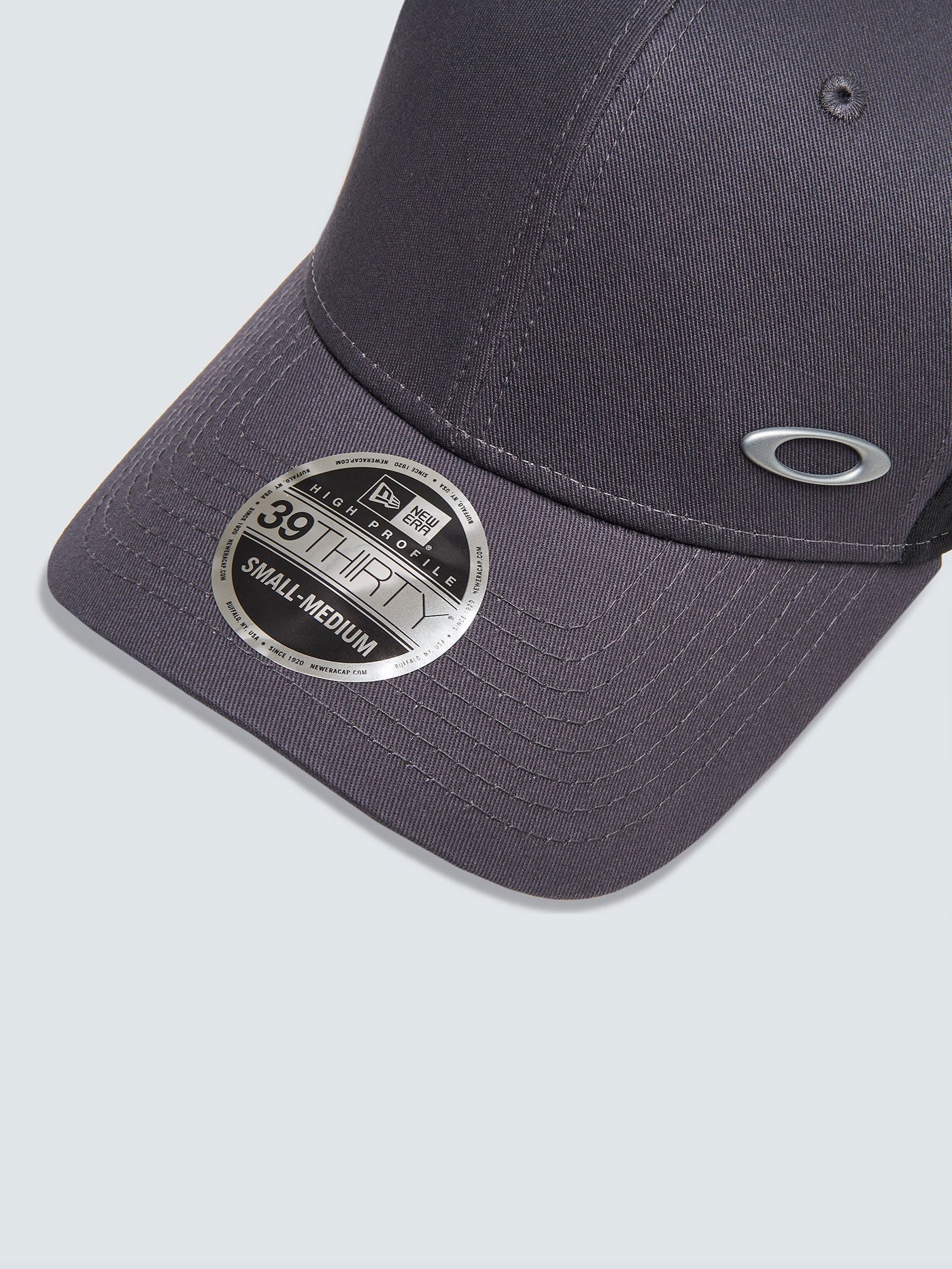 Oakley Tinfoil Flexfit Hat | EMPIRE
