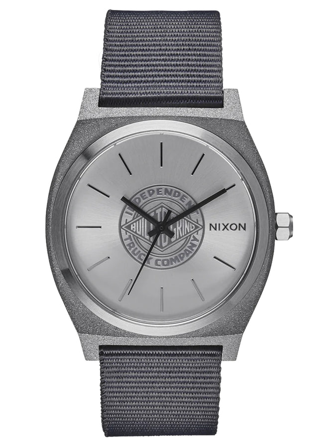 Nixon x Independent Time Teller Watch | ALL SILVER (1920)
