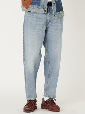 Levis Spring 2023 550 '92 Relaxed Light Indigo Worn In Jeans