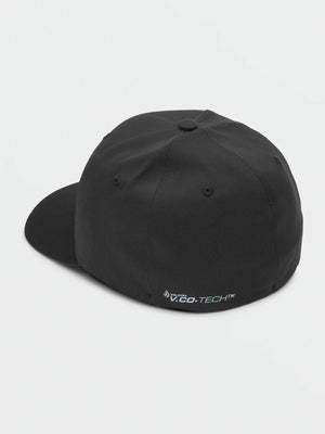 Volcom Stone Tech Flexfit Delta Hat | EMPIRE