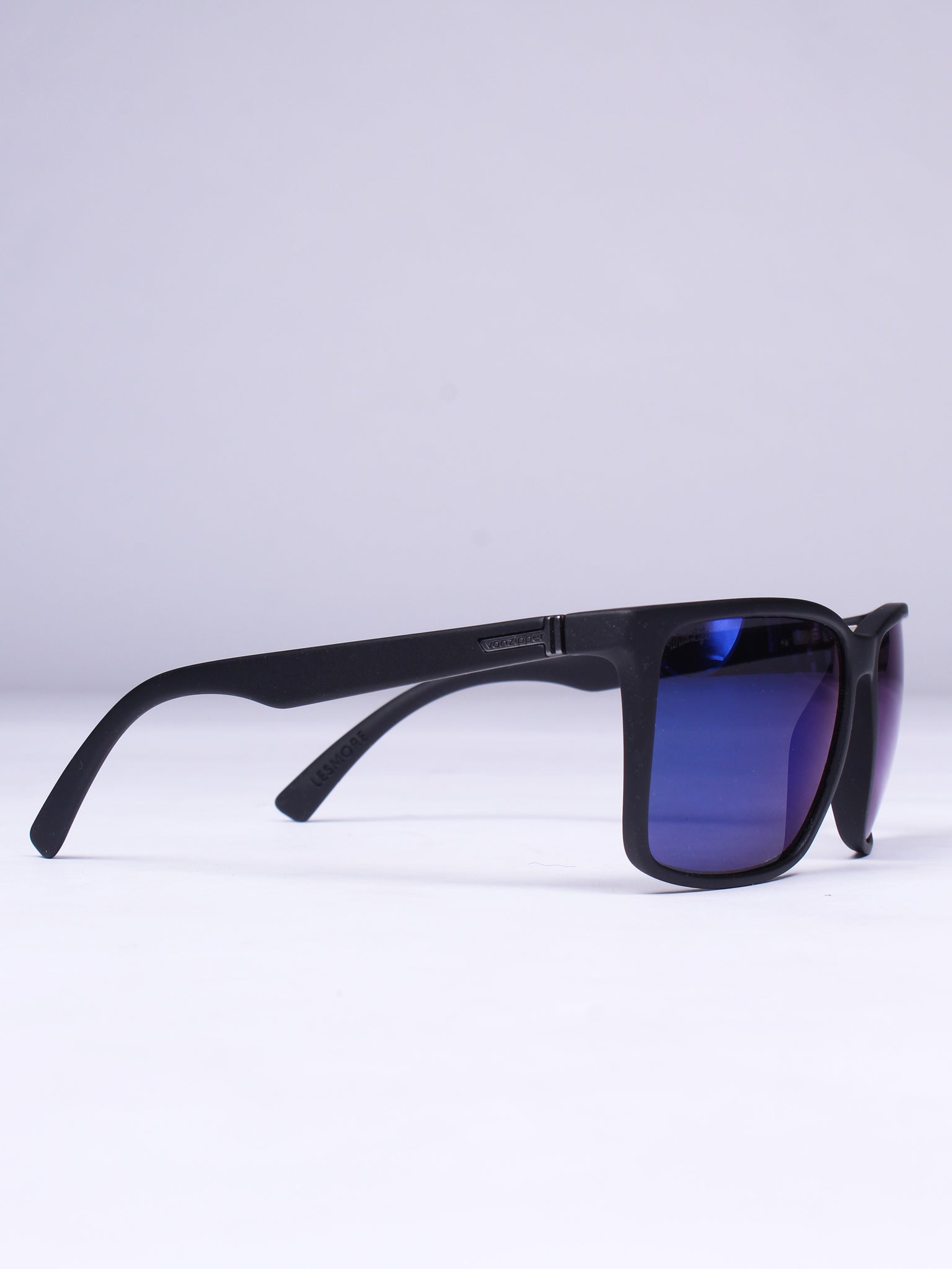 Lesmore Sunglasses Von Zipper Sunglasses Canada POLARIZED Black