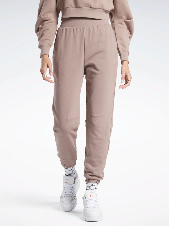 Reebok Spring 2023 Classic Essential Taupe Sweatpants | TAUPE