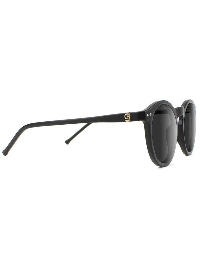 Glassy Apolo Premium Polarized Sunglasses | BLACKOUT POLARIZED